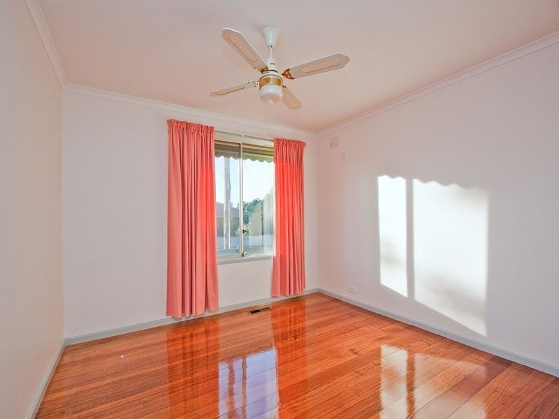 79 Lucerne Crescent, Frankston VIC 3199