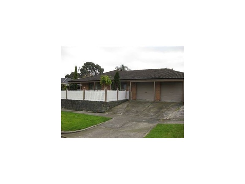 213 Heatherhill Road, Frankston VIC 3199