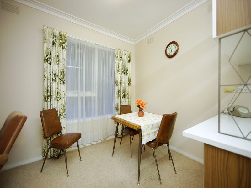 8 Towerhill Road, Frankston VIC 3199