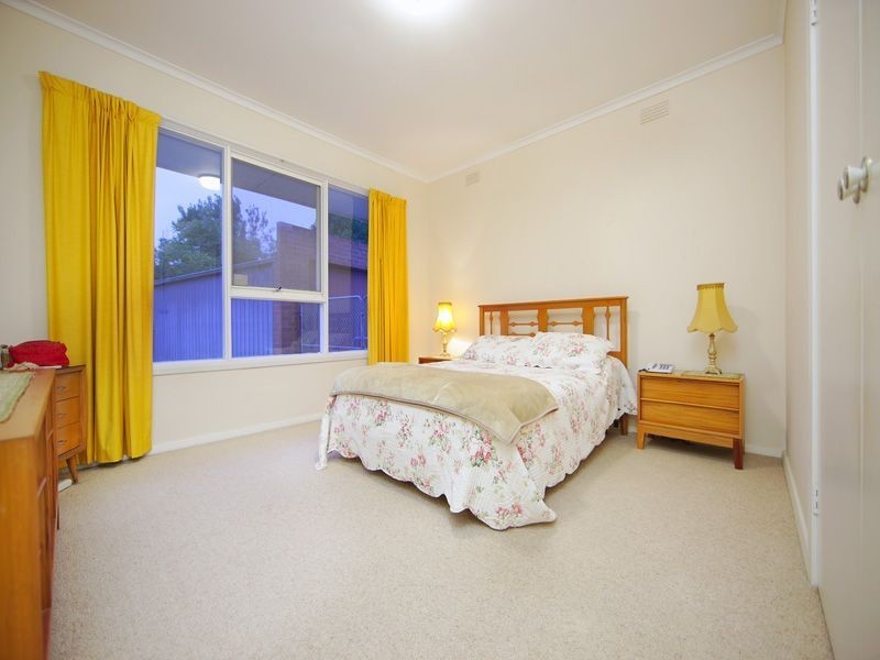 8 Towerhill Road, Frankston VIC 3199