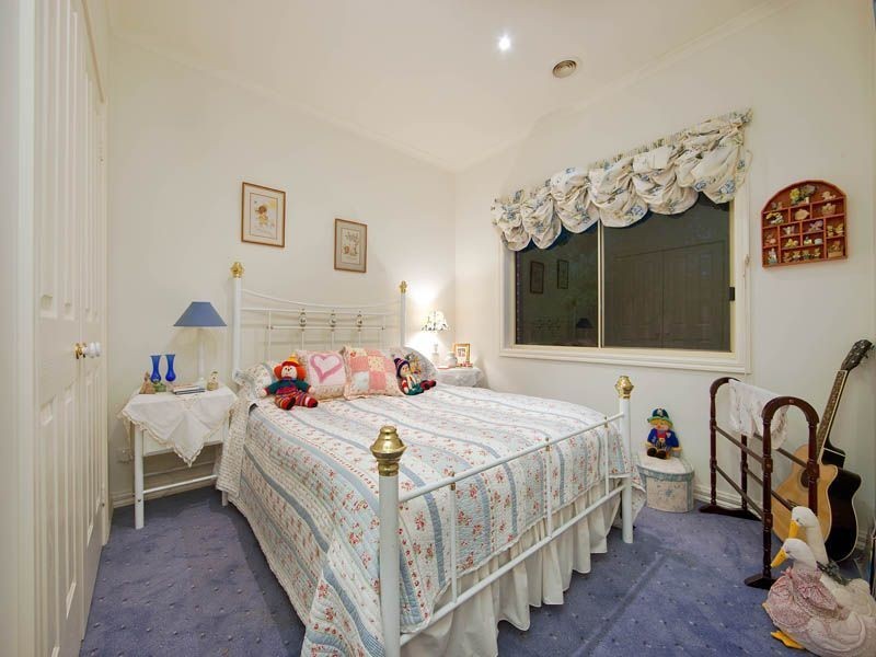 4 Crestview Court, Frankston South VIC 3199