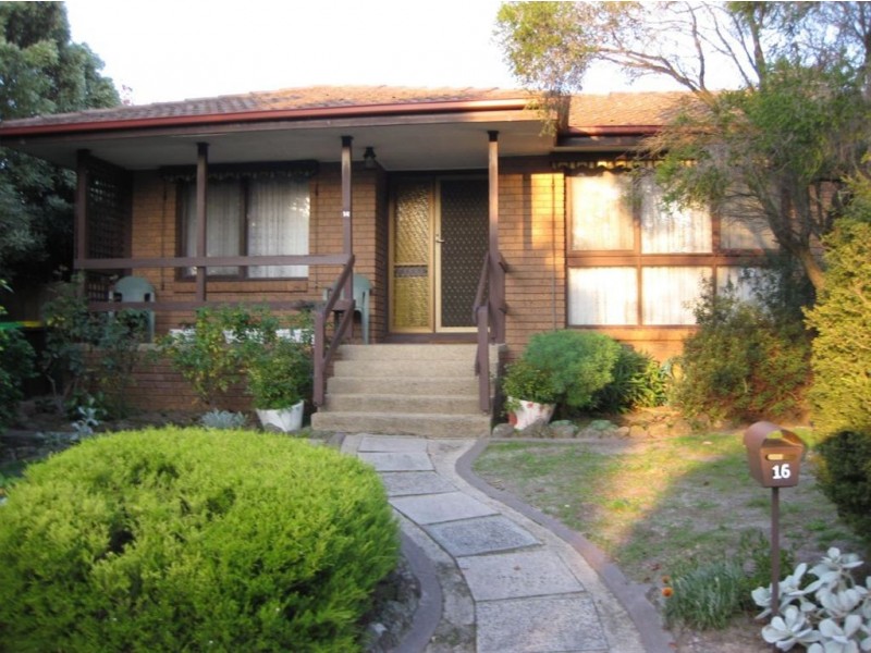 2/16 Lardner Road, Frankston VIC 3199