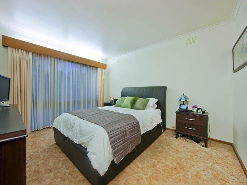 23 Castillon Square, Frankston VIC 3199