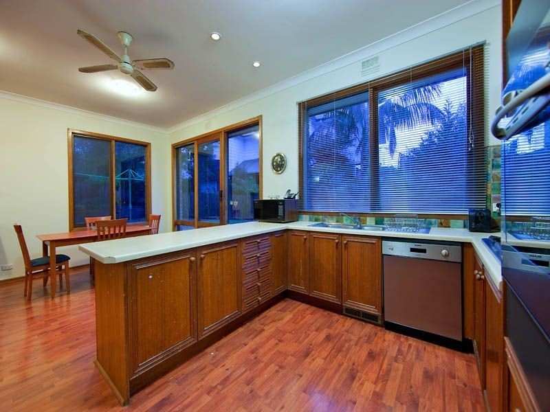 23 Castillon Square, Frankston VIC 3199