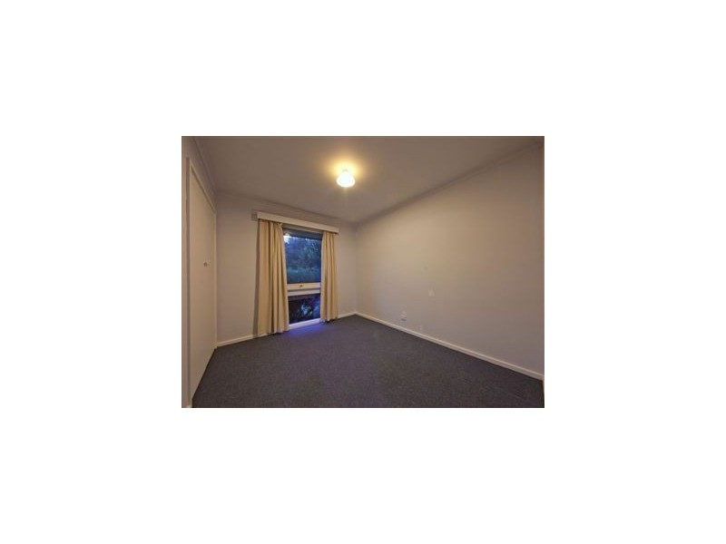 6 Lowan Court, Frankston VIC 3199
