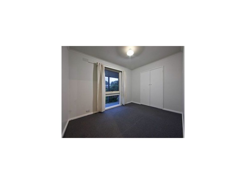 6 Lowan Court, Frankston VIC 3199