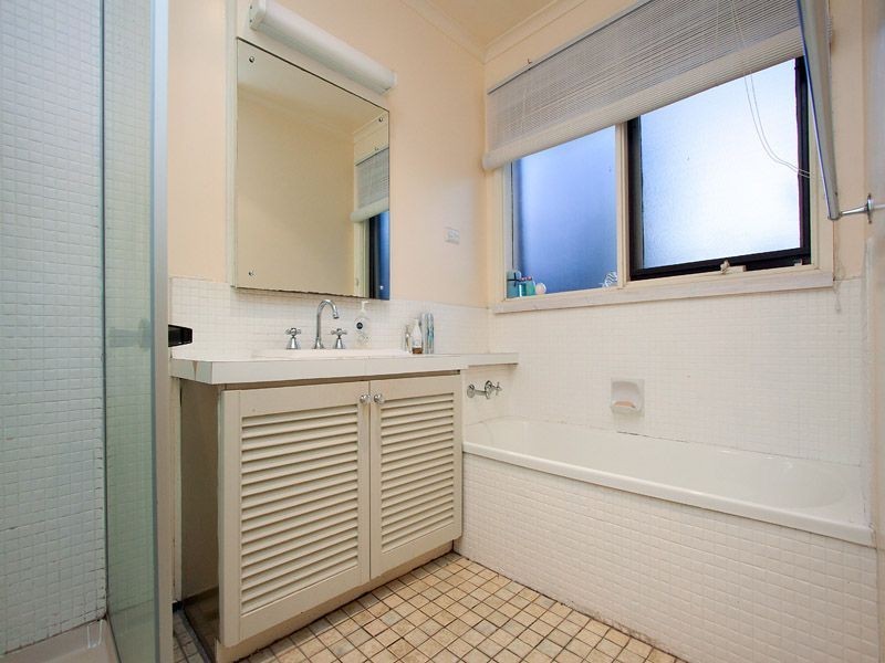 3 Willow Rd, Frankston VIC 3199