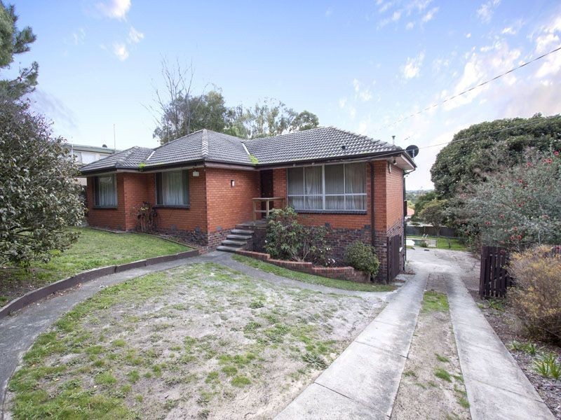 29 Wallace Ave, Frankston VIC 3199
