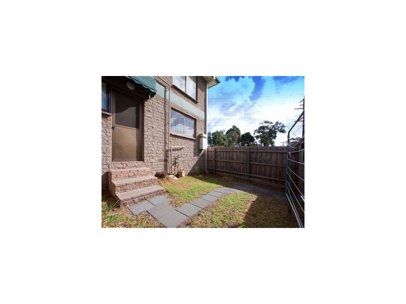 14/1 Foot Street, Frankston VIC 3199