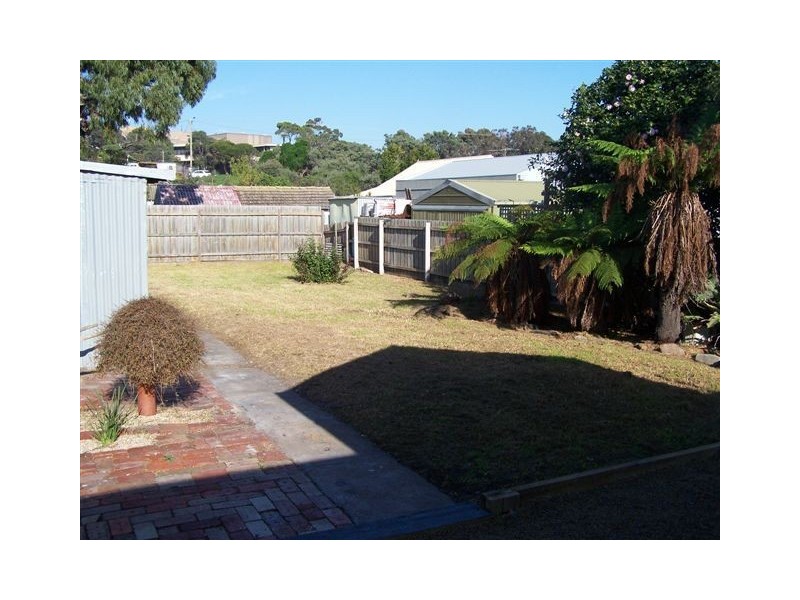 20 Dell Road, Frankston VIC 3199