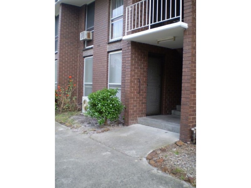 2/5 Finlay Street, Frankston VIC 3199