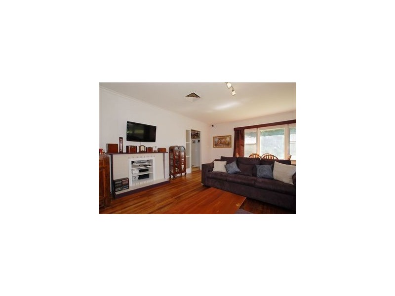 40 Norfolk Crescent, Frankston North VIC 3200