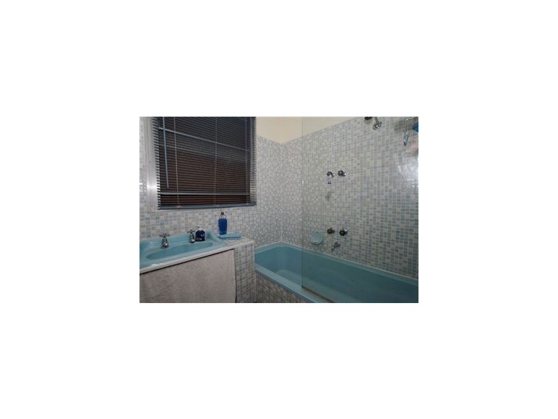 40 Norfolk Crescent, Frankston North VIC 3200