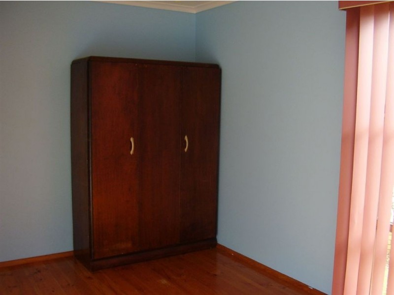 16 Silver Avenue, Frankston North VIC 3200