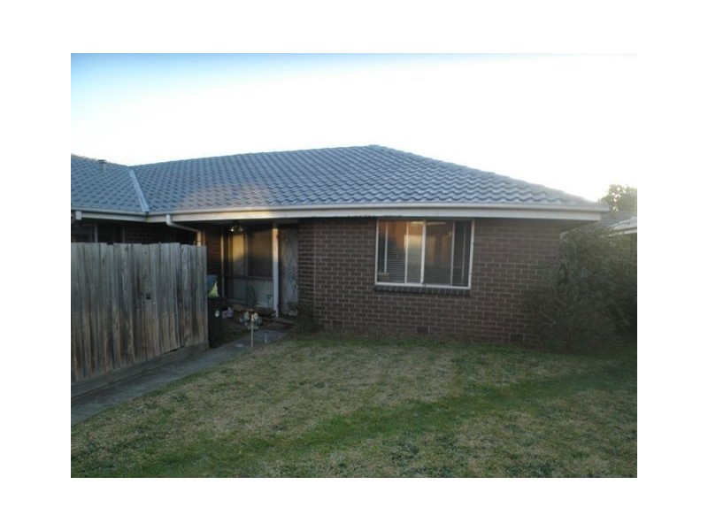 3/11 Bradshaw Street, Frankston VIC 3199