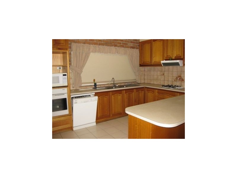 213 Heatherhill Road, Frankston VIC 3199