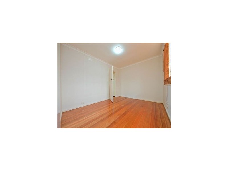 5 Gulwa Avenue, Frankston VIC 3199