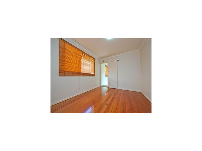 5 Gulwa Avenue, Frankston VIC 3199