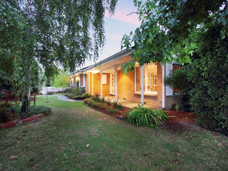 72 Towerhill Road, Frankston VIC 3199