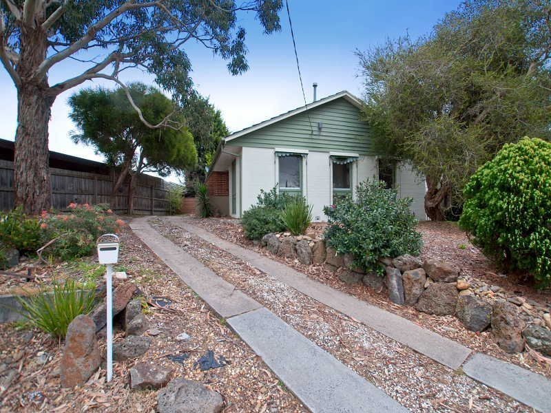 112 Lindrum Road, Frankston VIC 3199