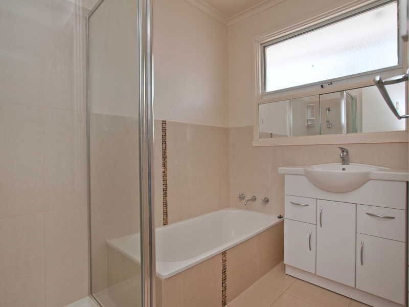 112 Lindrum Road, Frankston VIC 3199