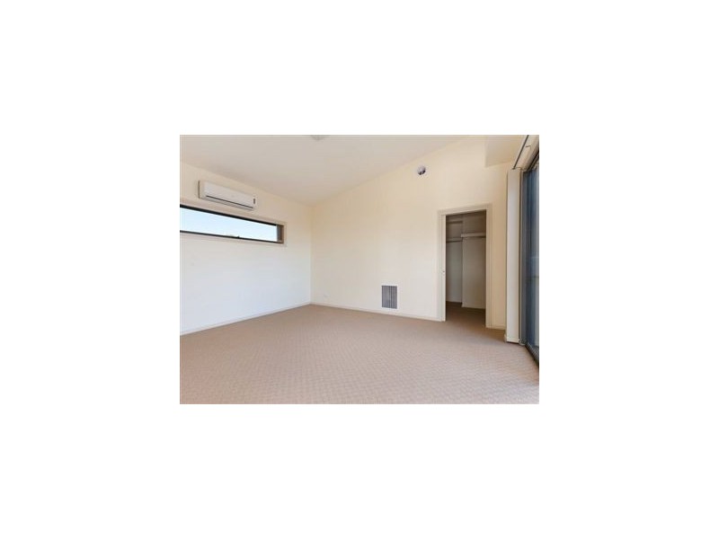 2/28 High Street, Frankston VIC 3199