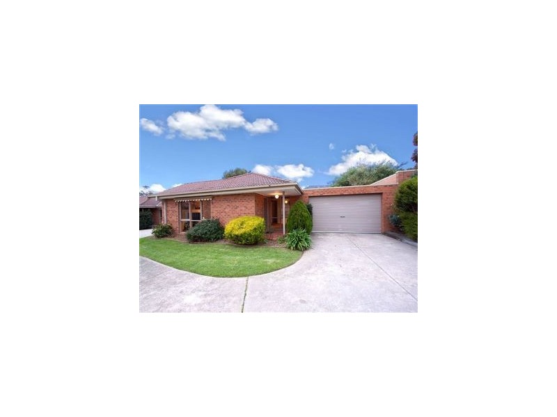 2/29 Heatherhill Road, Frankston VIC 3199