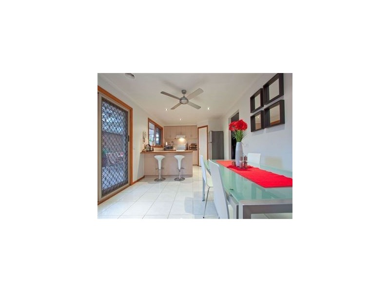 2/29 Heatherhill Road, Frankston VIC 3199