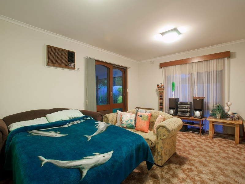 1 The Trossachs, Frankston VIC 3199