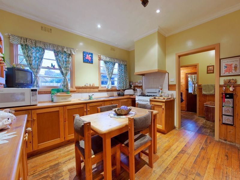 64 Stanley Street, Frankston VIC 3199