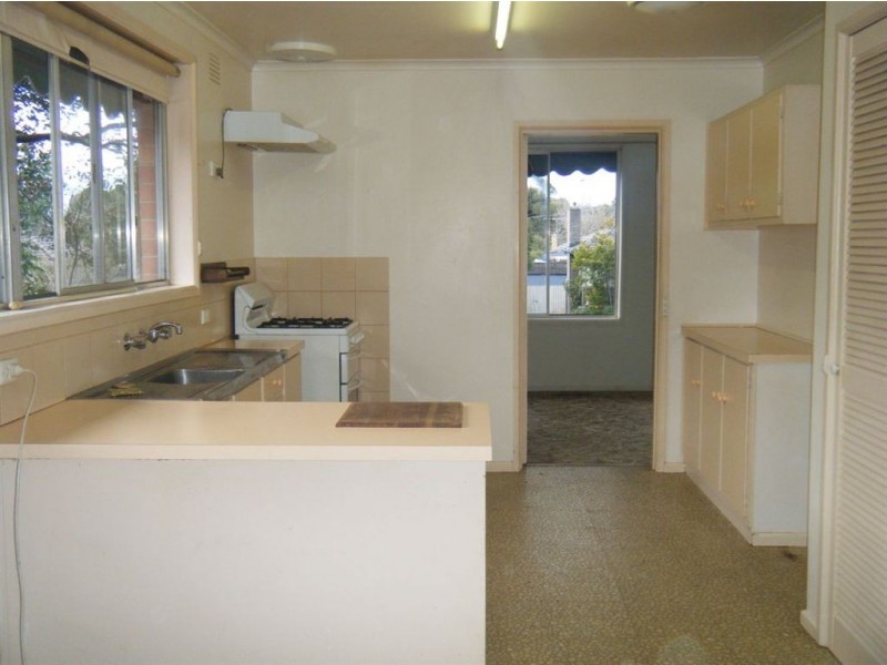 46 Brentwood Crescent, Frankston VIC 3199