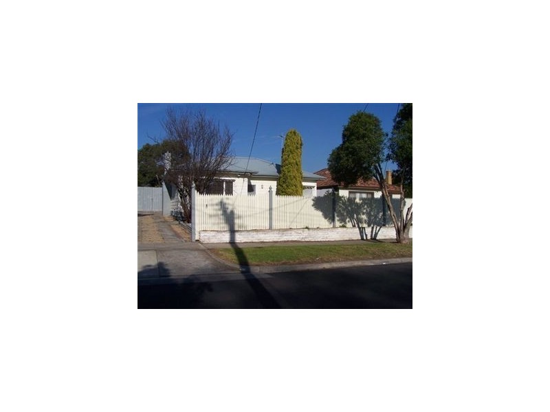 20 Dell Road, Frankston VIC 3199
