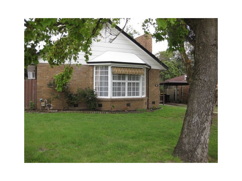 6 St George Court, Frankston VIC 3199