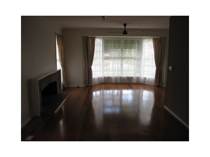 6 St George Court, Frankston VIC 3199