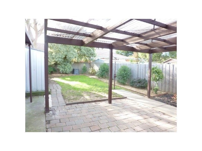 1/13 Third Avenue, Dandenong North VIC 3175