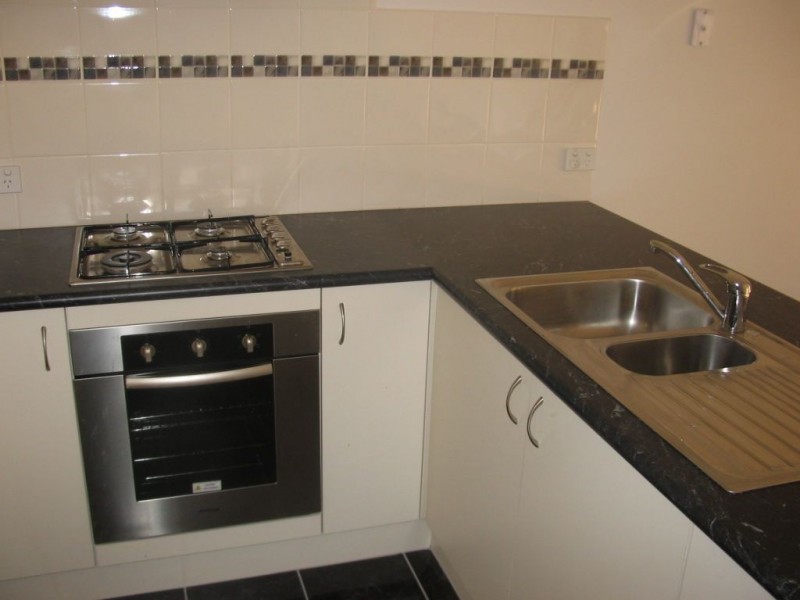 4/11 Petrie Street, Frankston VIC 3199