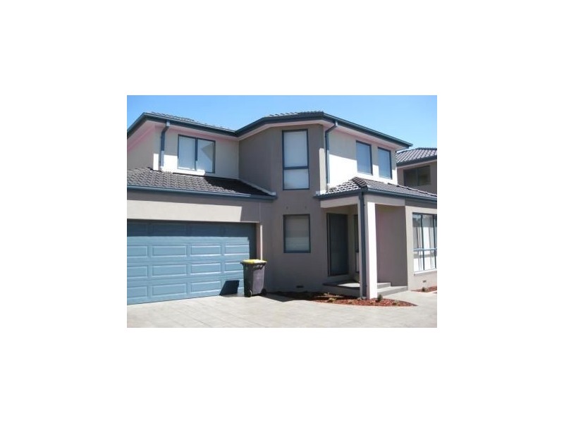 2/30 Nolan Street, Frankston South VIC 3199