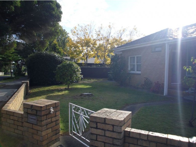 2 Harrow Street, Frankston VIC 3199