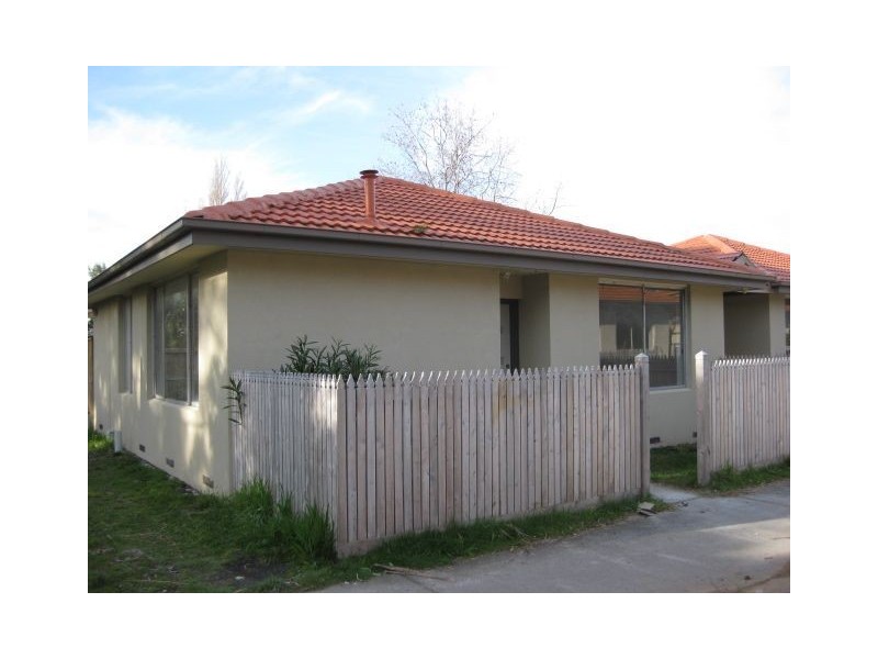 2/43 Deane Street, Frankston VIC 3199