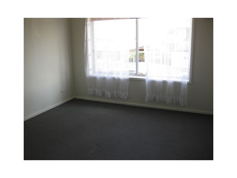 4/2 Carder Avenue, Seaford VIC 3198