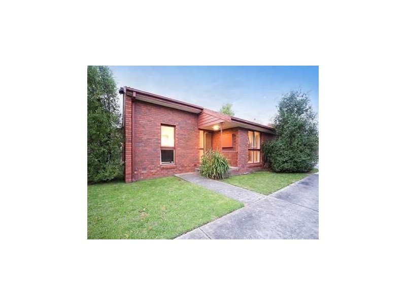 1/11 Deane Street, Frankston VIC 3199