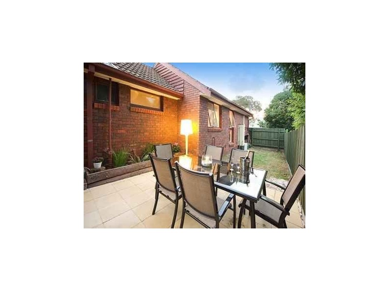 1/11 Deane Street, Frankston VIC 3199