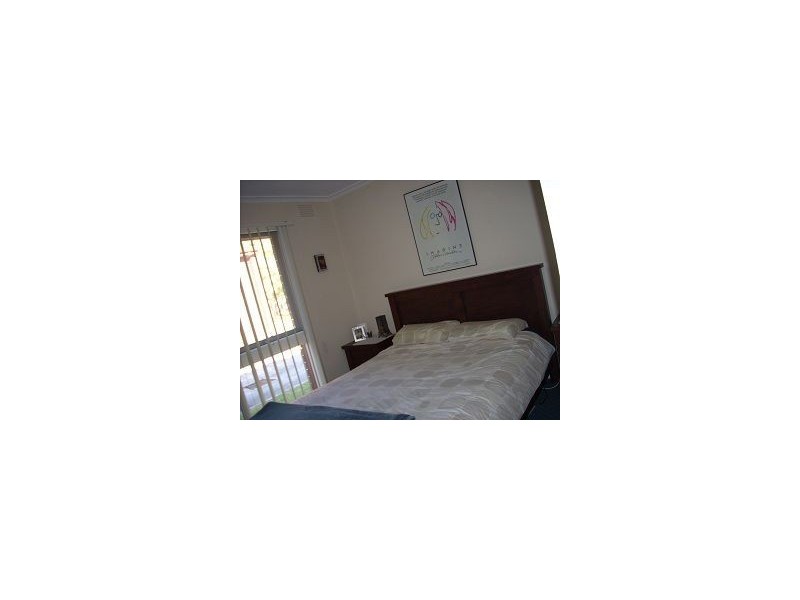 1/11 Deane Street, Frankston VIC 3199