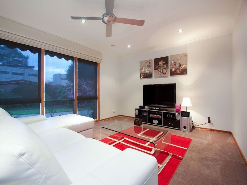 2/29 Heatherhill Road, Frankston VIC 3199