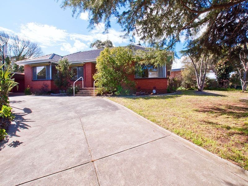 10 Heathmont Close, Frankston VIC 3199
