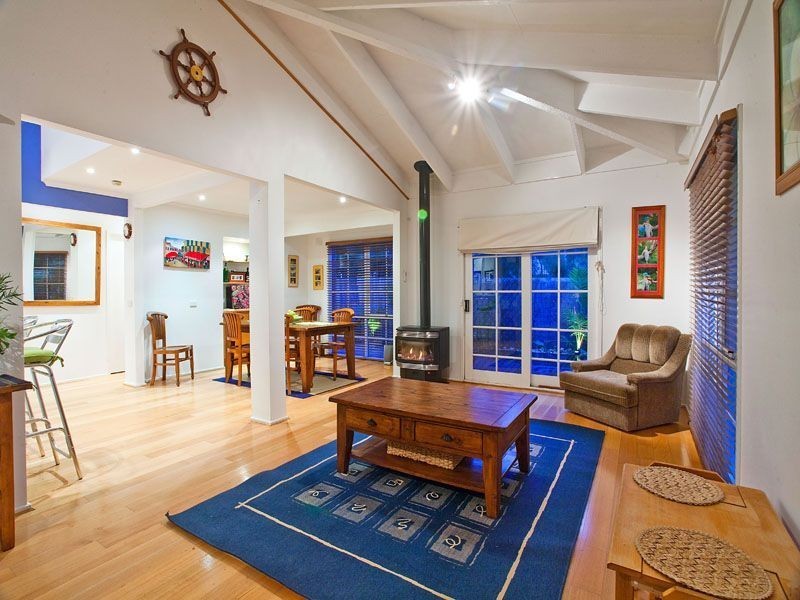 8 Moorooduc Highway, Frankston VIC 3199