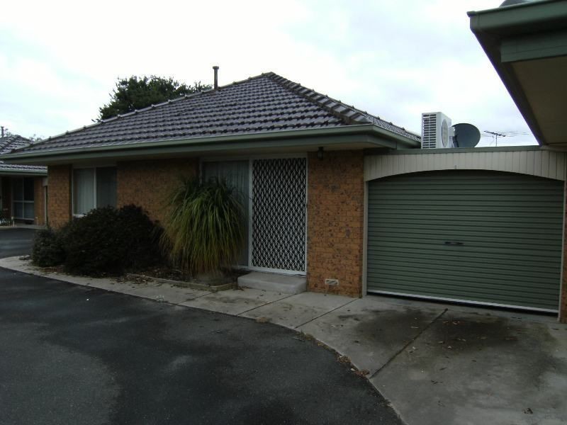 8/14 Hope Court, Frankston VIC 3199