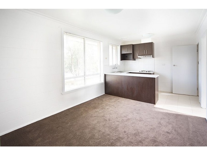 4/40 Genista Street, Frankston VIC 3199