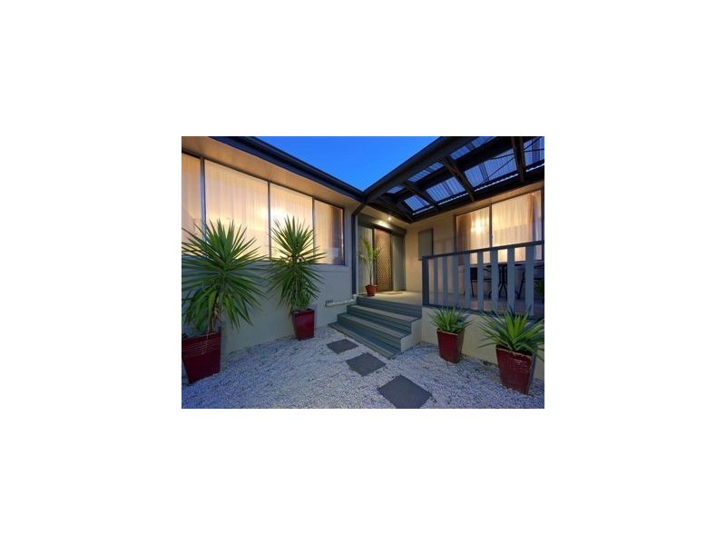 21 Berberis Crescent, Frankston VIC 3199