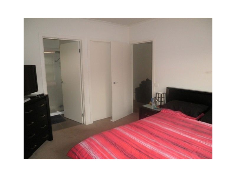 22/110 Bungower Road, Mornington VIC 3931